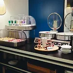 The Originals Boutique, Le Lion,