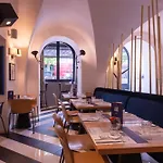 Hotell The Originals Boutique, Le Lion,