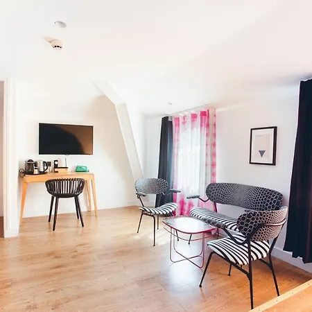 The Originals Boutique, Le Lion, 3* Клермон-Ферран