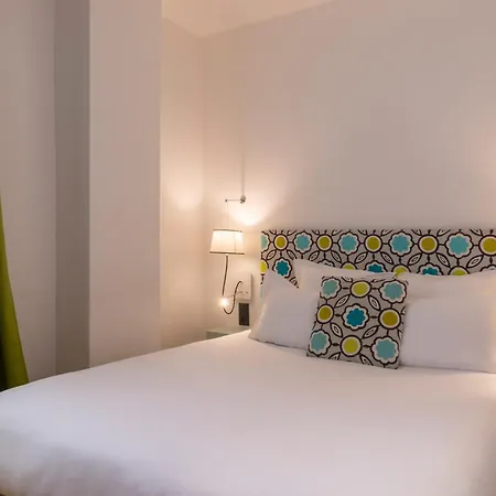 The Originals Boutique, Le Lion, 3* Клермон-Ферран