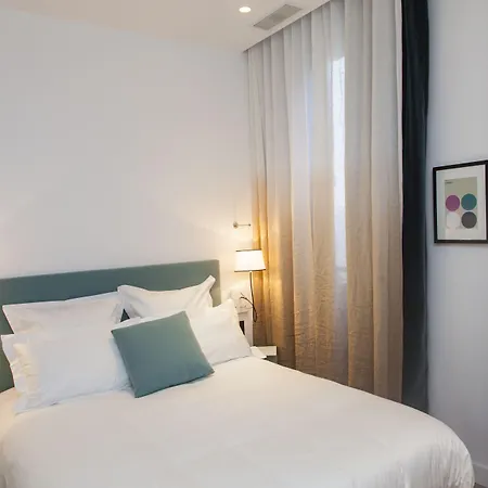The Originals Boutique, Le Lion, Szálloda 3*