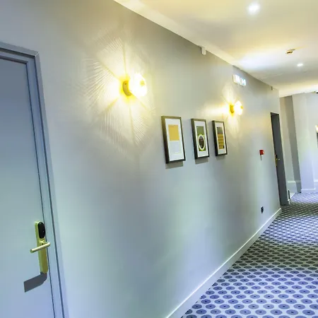 Hotel The Originals Boutique, Le Lion,