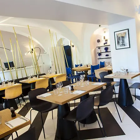 The Originals Boutique, Le Lion, Hotel 3*