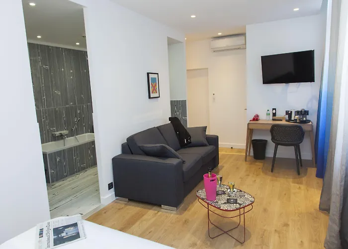 The Originals Boutique, Le Lion, 3*