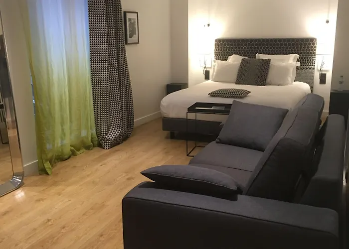 Hotel The Originals Boutique, Le Lion,