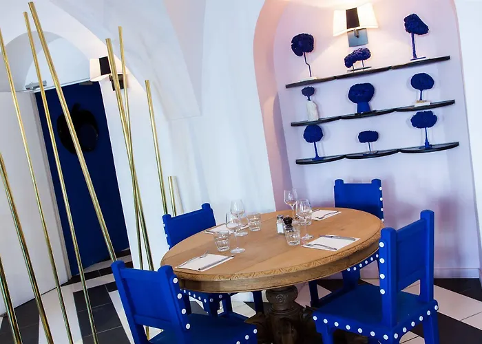 Hotel The Originals Boutique, Le Lion,